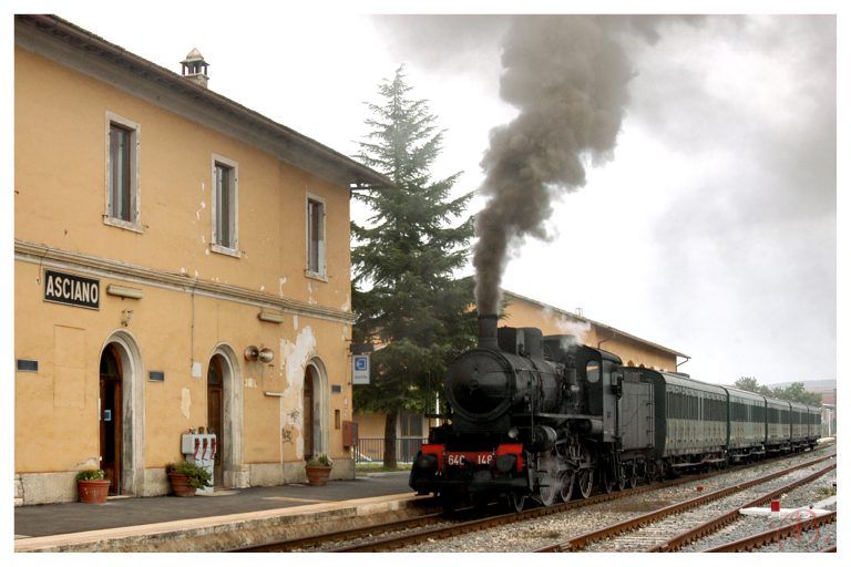 640 148. alla stazione di Asciano